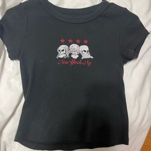 brandy melville new york skull tee